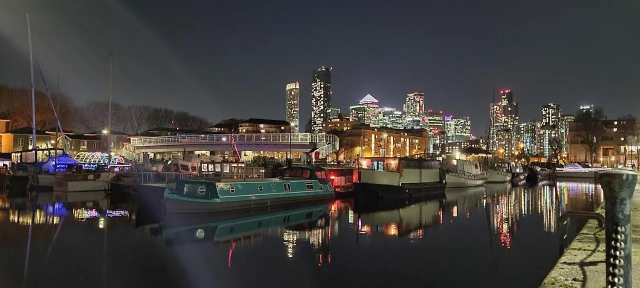 Homestay Stunning Massive Bedroom +Direct Thames River View London United Kingdom